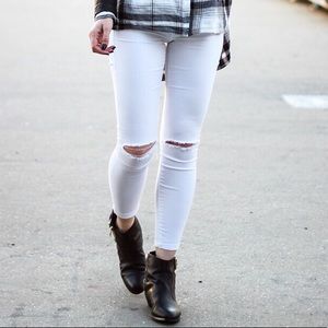 TopShop Moto Leigh destroyed skinny jeans